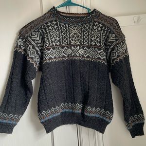 Icelandic handmade sweater (unisex)